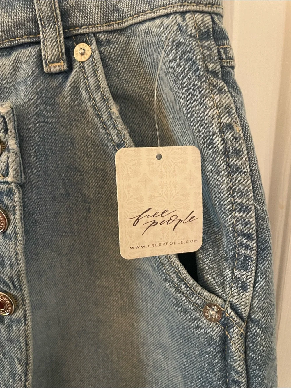 Free People Wynne Denim Skirt - Light Indigo size 31 NWT